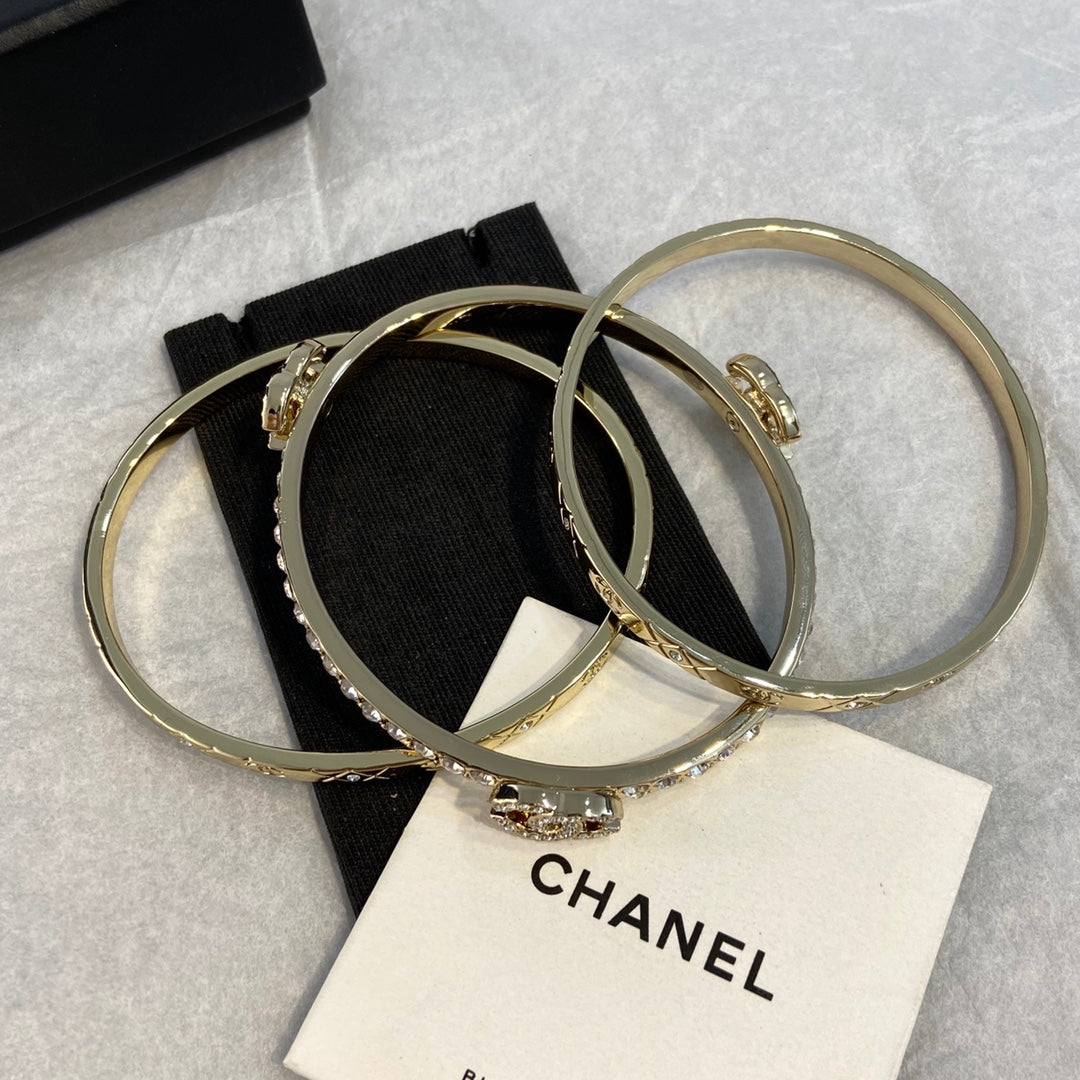 Chanel 25P Bangle